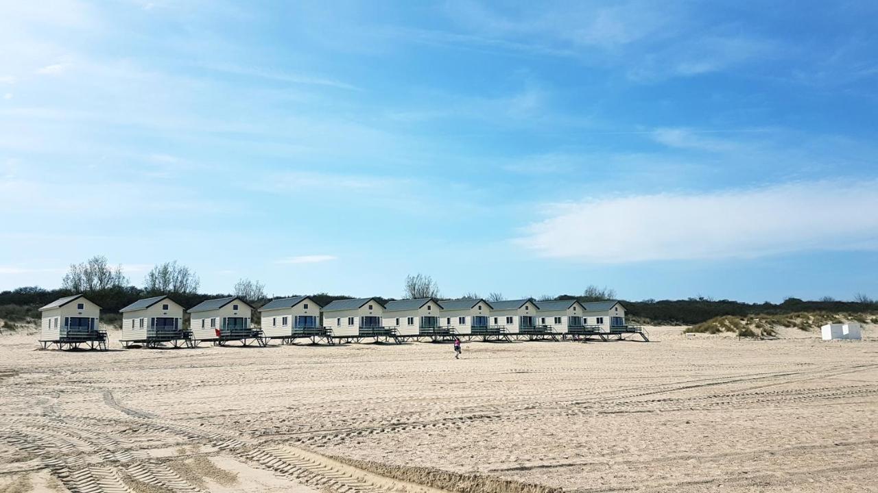 Strandbungalows Vrouwenpolder Exteriér fotografie